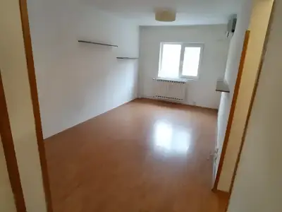 Spatiu gol apartament de inchiriere Sector 1 Bucuresti